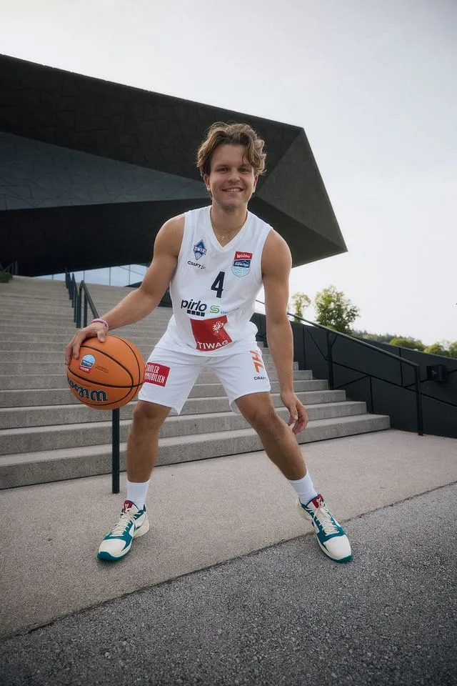 4_Felix_Karte_3.jpg